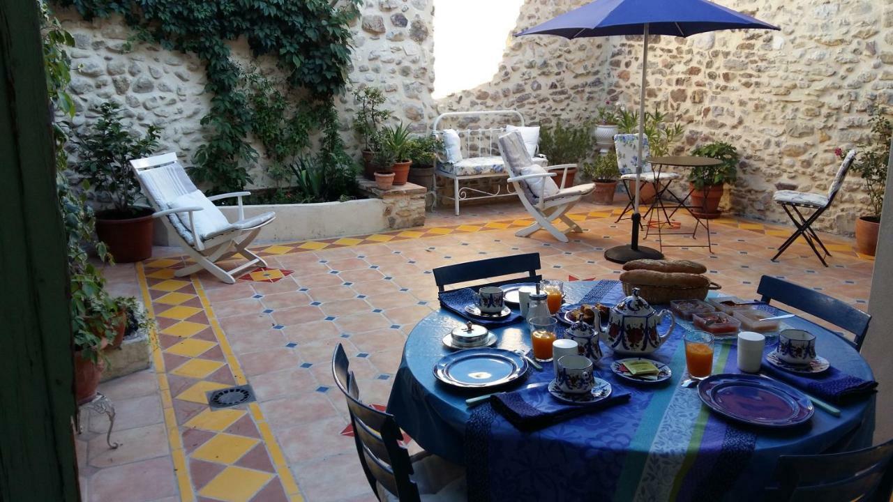 Bed and Breakfast La Maison De St Victor Saint-Victor-de-Malcap Exterior foto