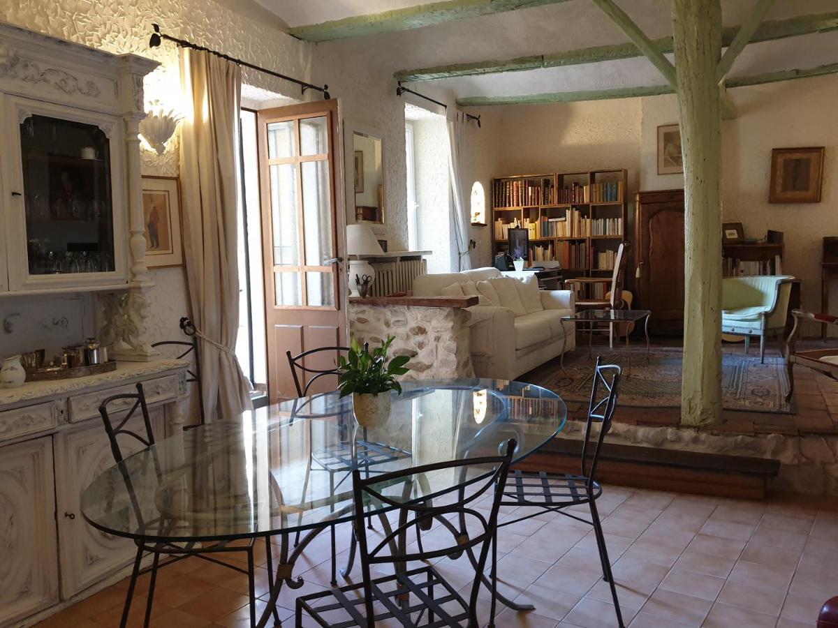 Bed and Breakfast La Maison De St Victor Saint-Victor-de-Malcap Exterior foto